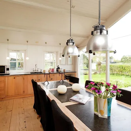 Nyaraló Luxurious Holiday Home Along The Dutch Coast With Jacuzzi